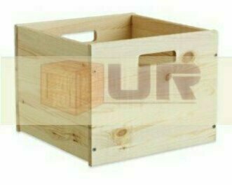 Коробка дерев'яна